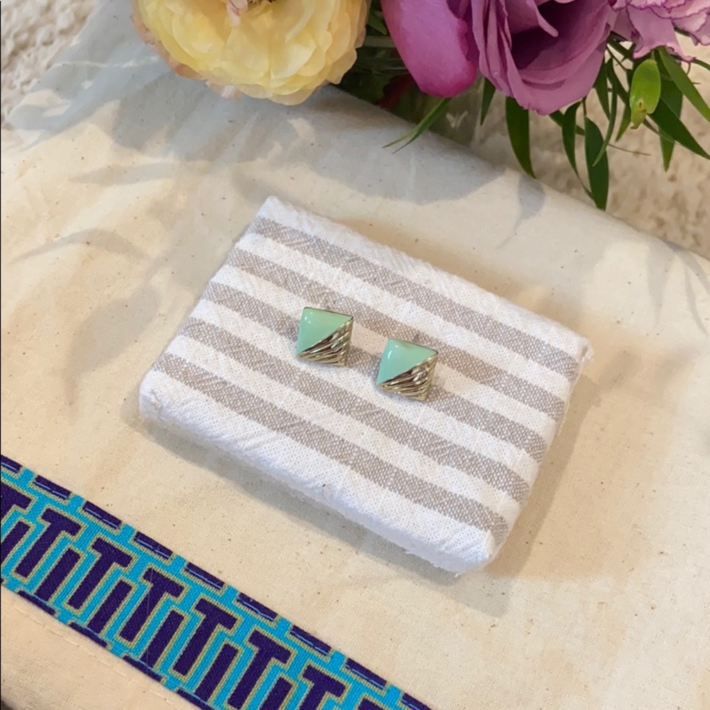 SOLD Vintage 80’s “Karen” Earrings